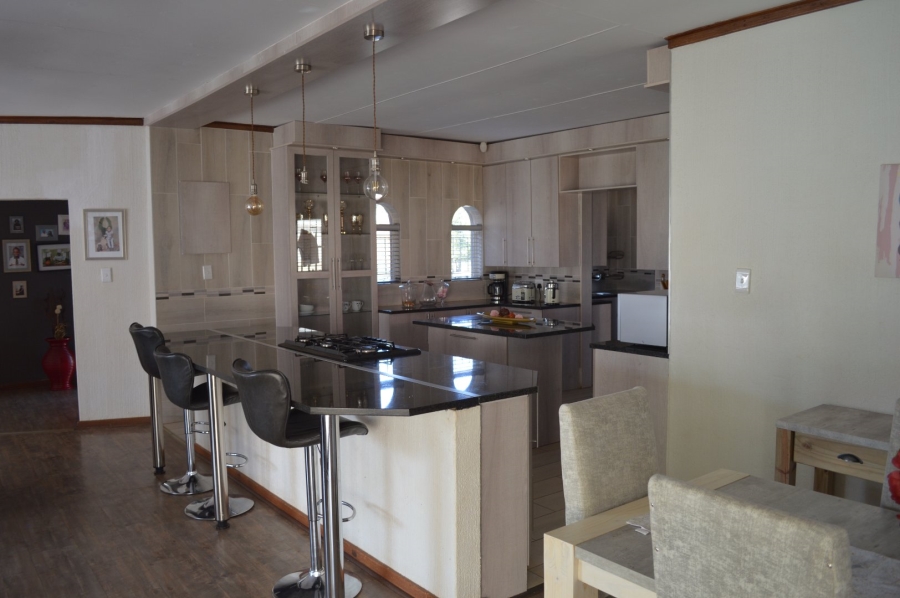 4 Bedroom Property for Sale in Doringkruin North West